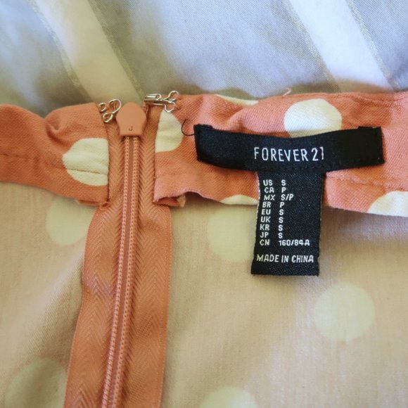 Spring/Summer Mini Dress - Picture 5 of 6